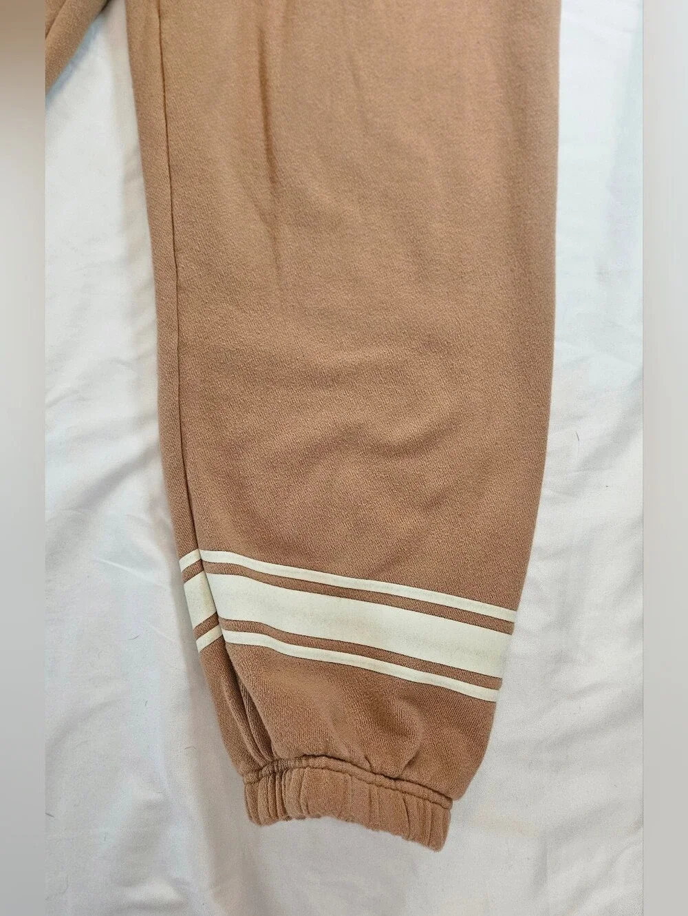 PINK Victoria's Secret Womens Tan Elastic Bottom Insignia Sweatpants Size Large